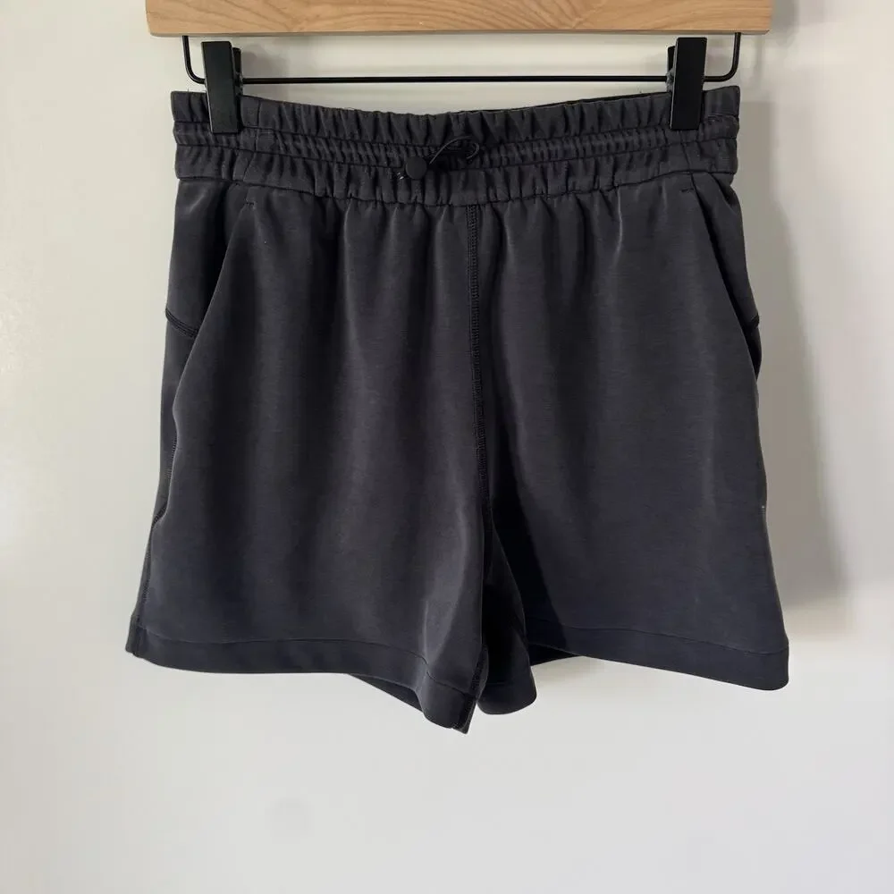 Lululemon Softstreme Bra Tank and High Rise Shorts Set Black/Grey Size 4